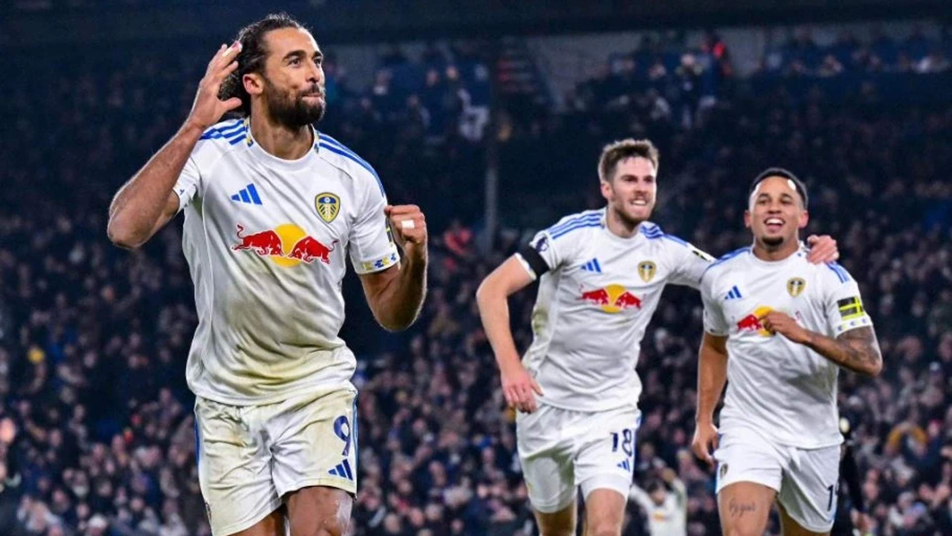 Leeds dhe Newcastle përballen sonte, pritet spektakël në Premier League
