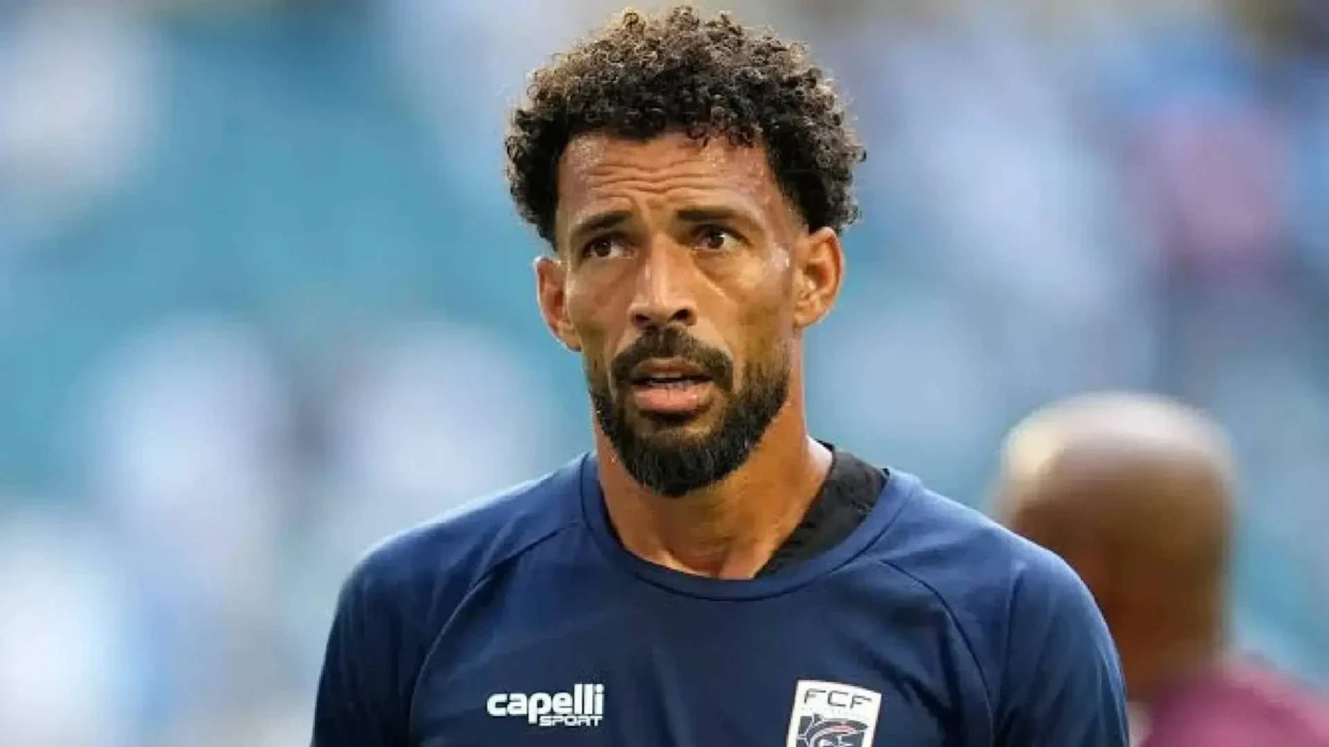 Një transfer i dështoi, Vozinha arrin marrëveshje për transferin e ri