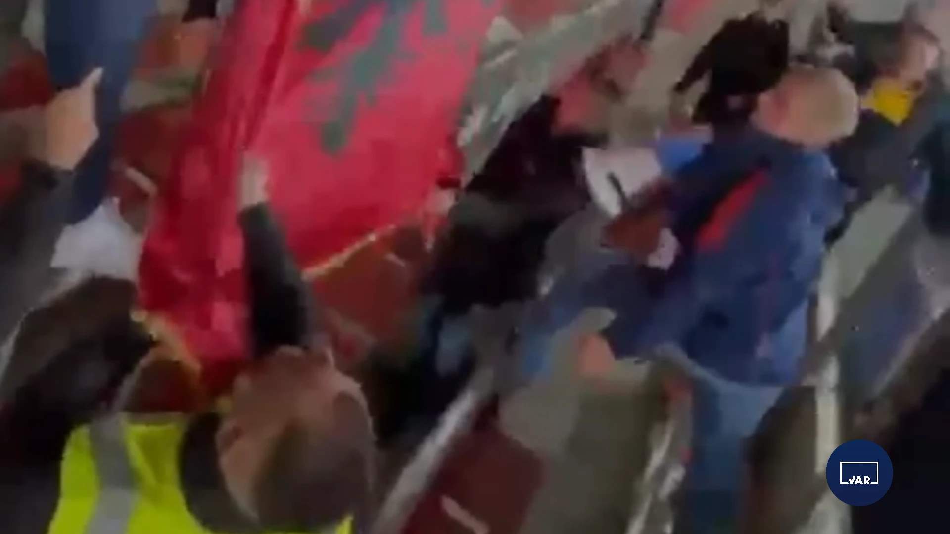 Çfarë kishin planifikuar? - I riu flet për VAR Kosova lidhur me flamurin kombëtar dhe sigurimin hungarez
