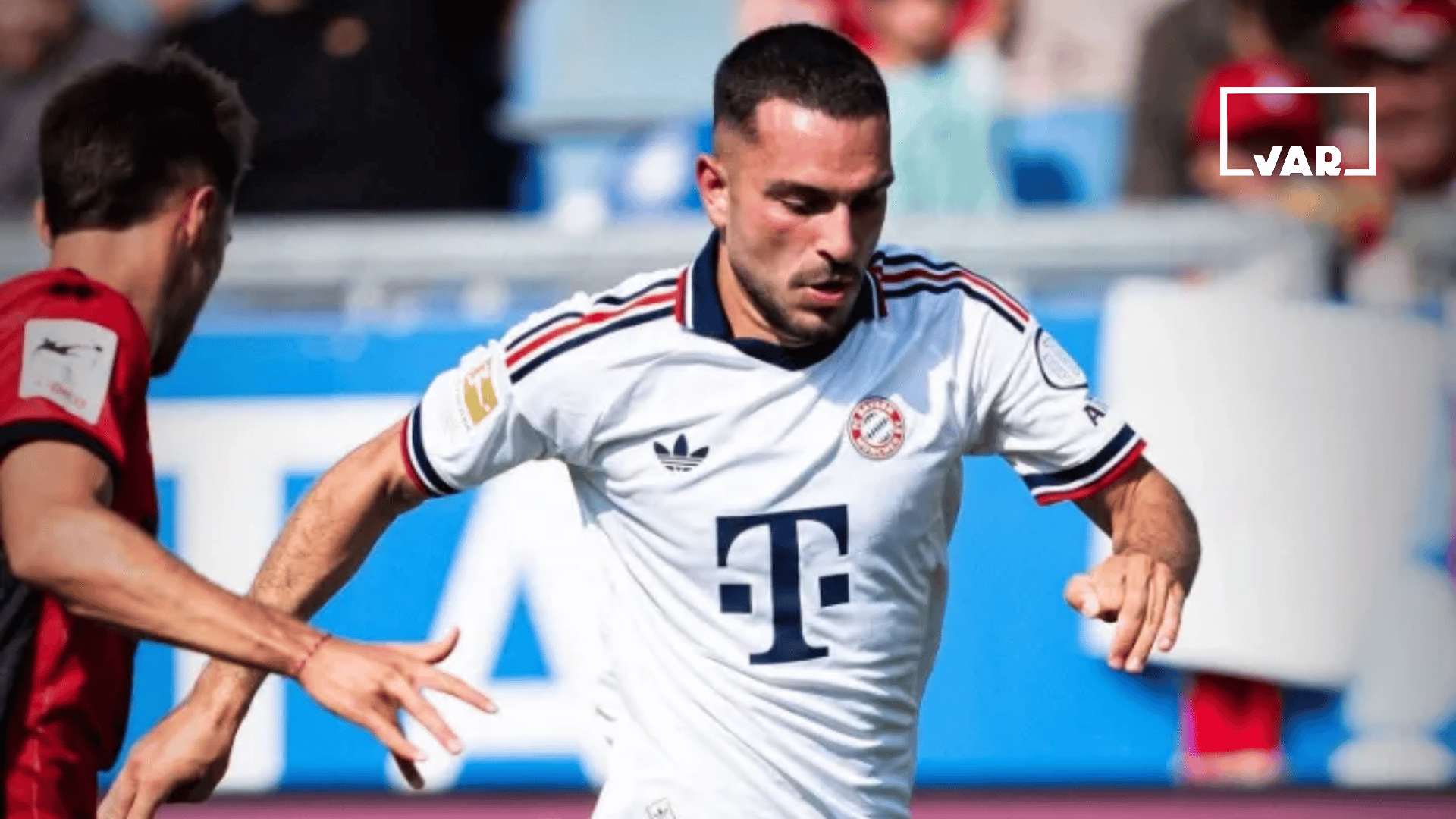 Një klub i Bundesligës interesohet për Ibrahimoviqin