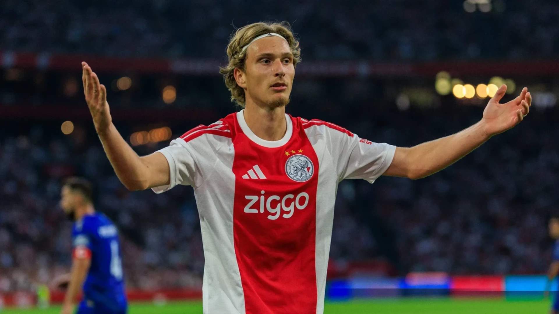 PSG synon transferimin e sensacionit të Ajaxit