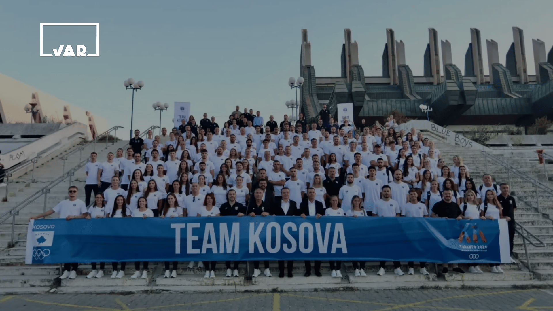 Sportistëve të Kosovës u dorëzohet flamuri për Lojëra Mesdhetare