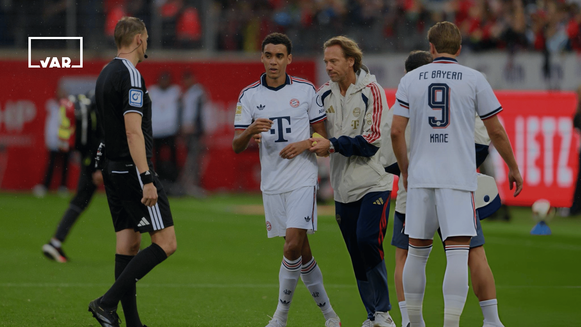 Video/ Çfarë është duke ndodhur me Musialën, kolapson përsëri në fushë - Doktori thotë se e di gjendjen por nuk do të flas