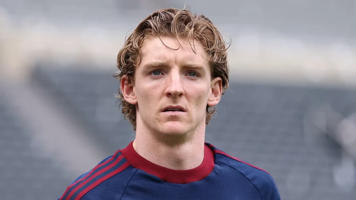 Newcastle ka përfshirë një klauzolë gjeniale në kontratën e Gordonit me Barcelonën