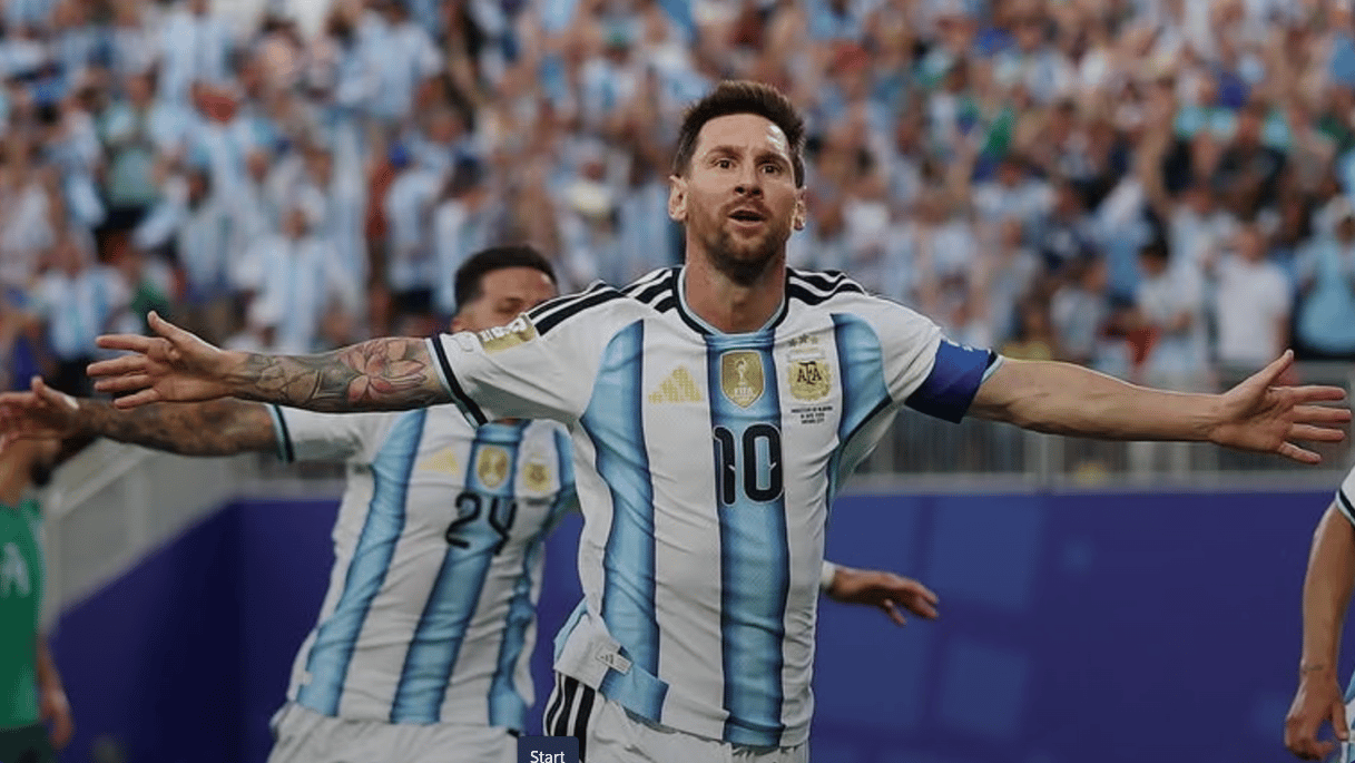 Dy goditje një emër, Messi i jep leksion Austrisë