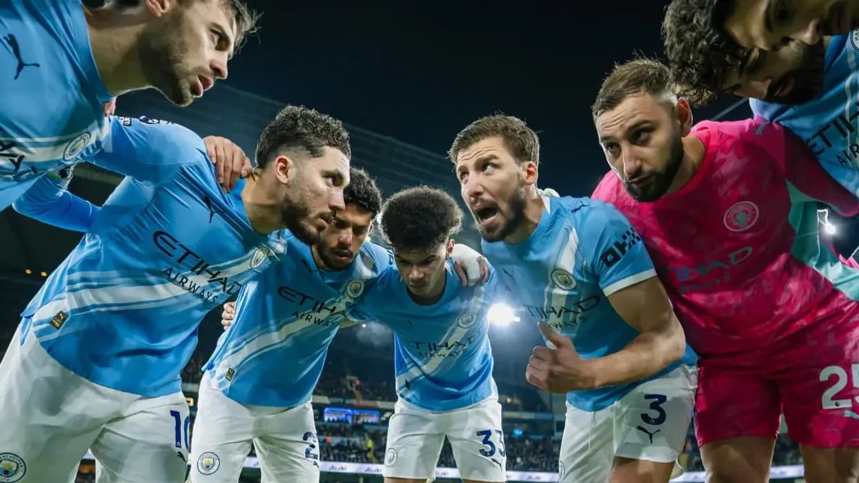 Barcelona përshpejton bisedimet për transferimin e yllit të Man Cityt